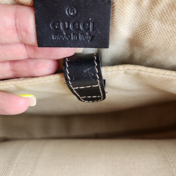 Authentic Gucci Supreme Monogram Laptop Document Bag Preloved - Picture 12 of 17